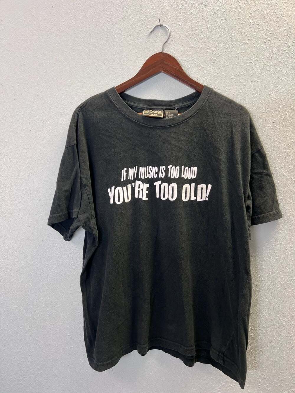 Vintage Highland Outfitters Black Shirt Mens Large Loud Music Too Old tee 0422